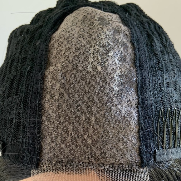 Simply Gorgeous Long Black Synthetic Lace Front Wig for Daily Wear/Photos/Events - Picture 4 of 12